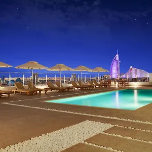 Lemon Tree Hotel, Jumeirah Отель